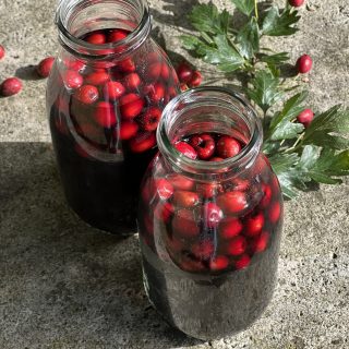 Marmelade mit Kornelkirschen